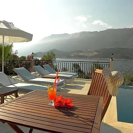 Villa Sleeps 15 Pool Air Con Kas